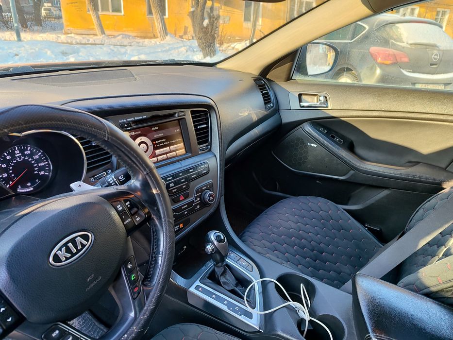 Кия Оптима продам