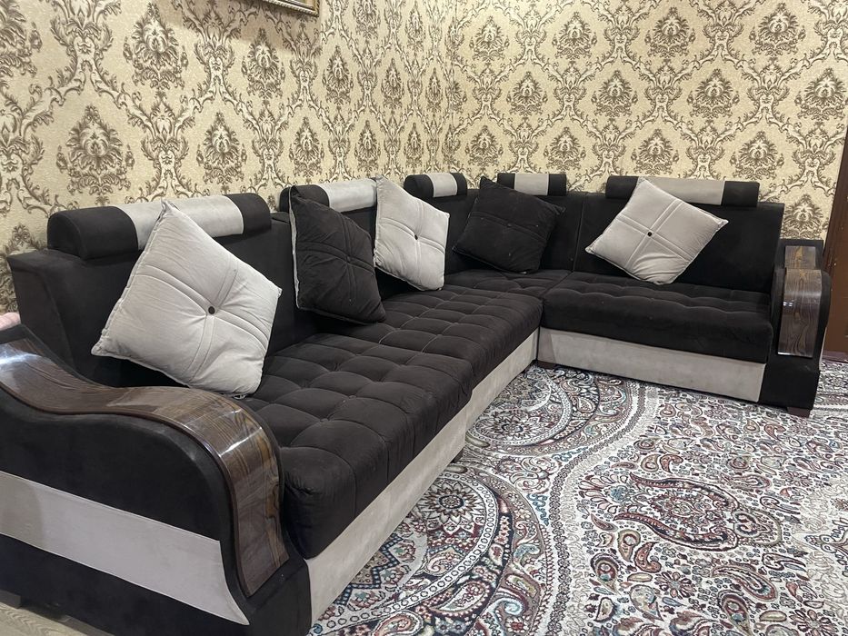 Mebel gostiniy ugolok