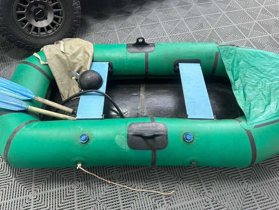 Продам лодку Омегу