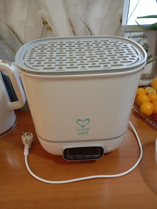 Sterilizator electric cu aburi Easycare baby  TB1713BE