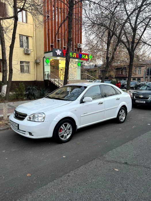 LACETTI 2009 1-chi pozitsiya yevro (METAN GAZ 4 chi pakalena)