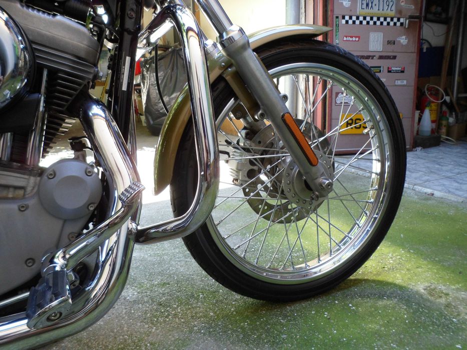 Harley Davidson XL 883 C Sportster Custom