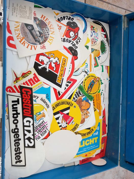 Lot Abtibilduri,Stickere Anii ''90,450 De Bucati