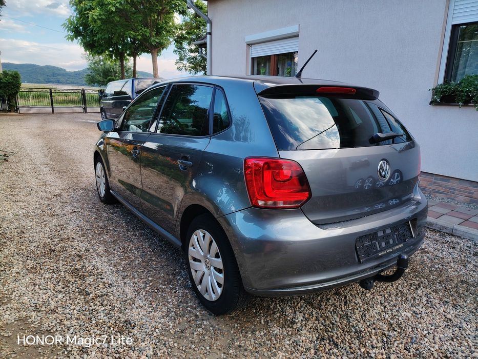 VOLKSWAGEN Polo 2010 — imagine 5