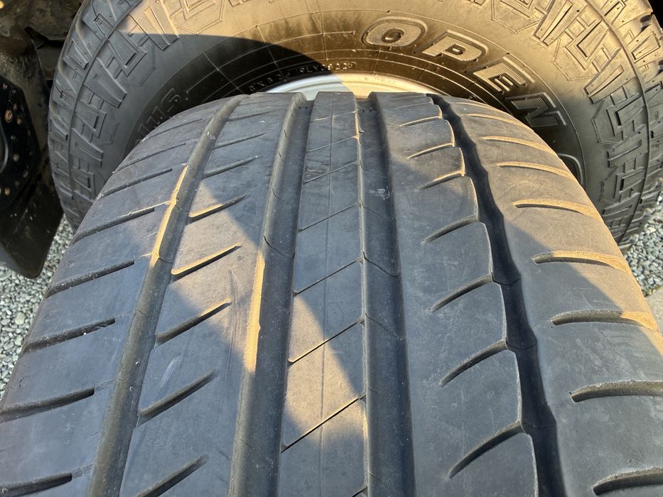 1бр. Лятна Гума 225/50R/17 -MICHELIN Primacy HP-DOT:0717- 5.6мм*20€ бр