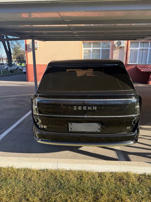 Zeekr 9x ultra 70 kw