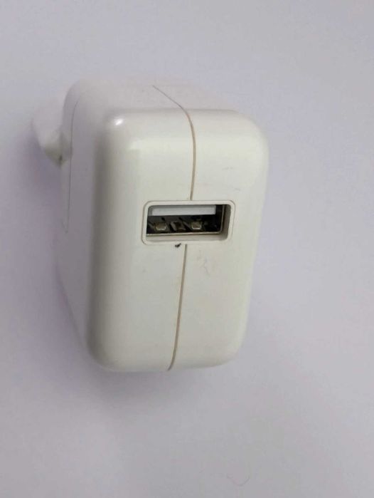 Apple A1357 10W Power Adapter Захранващ Адаптер Зарядно устройство iPad, iPhone таблет телефон USB