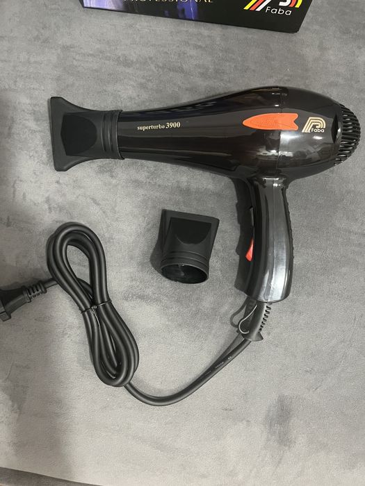 Продам фен новый