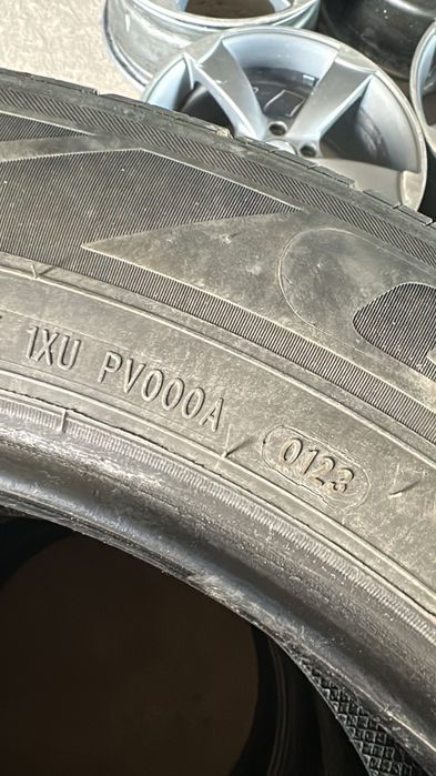 R18 225/60 Комплект летней резины