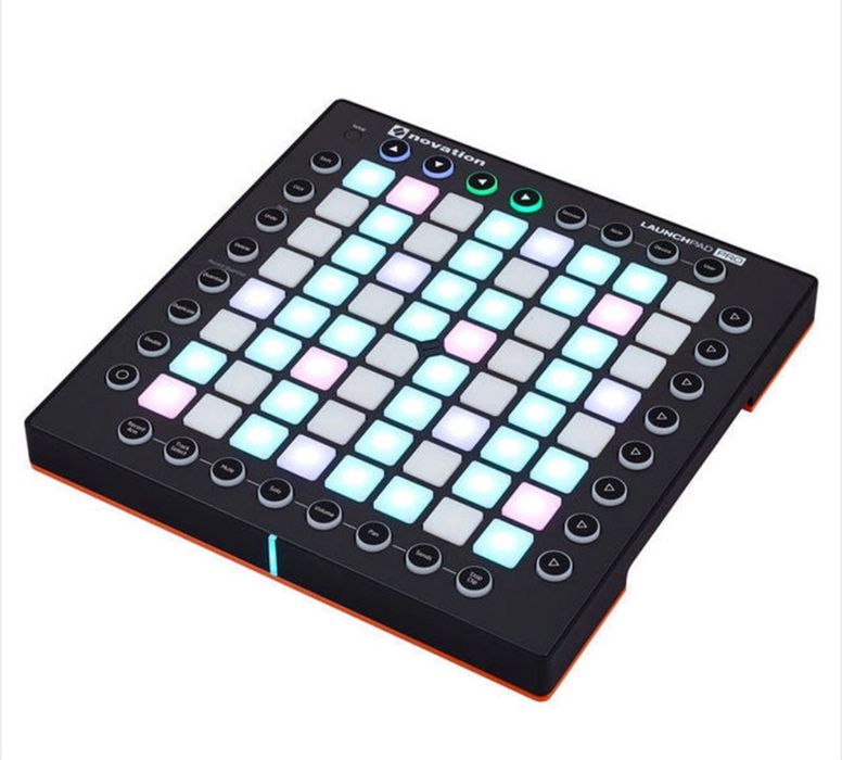 Портативный MIDI-контроллер Novation Launchpad Pro