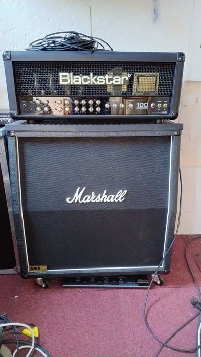 Vând head de chitară  pe lămpi Blackstar ,100 wati !