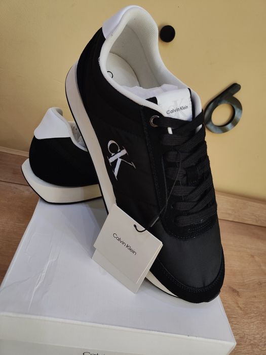 Calvin Klein
Сникърси Retro Runner