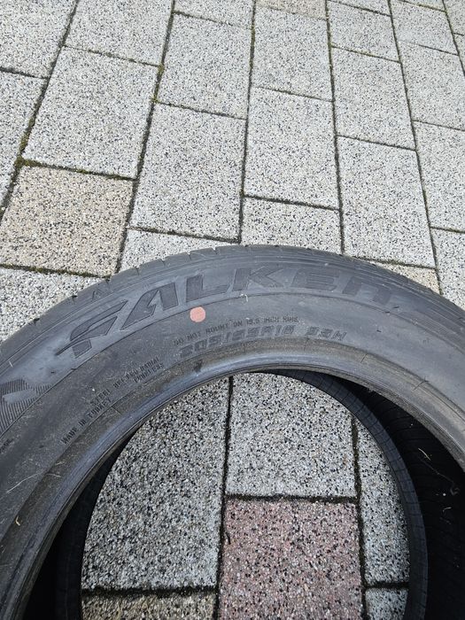 Vând pneuri de vară Falken 205 65 R16