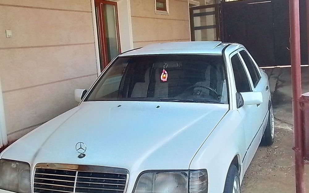 Мерсадез бенз w 124