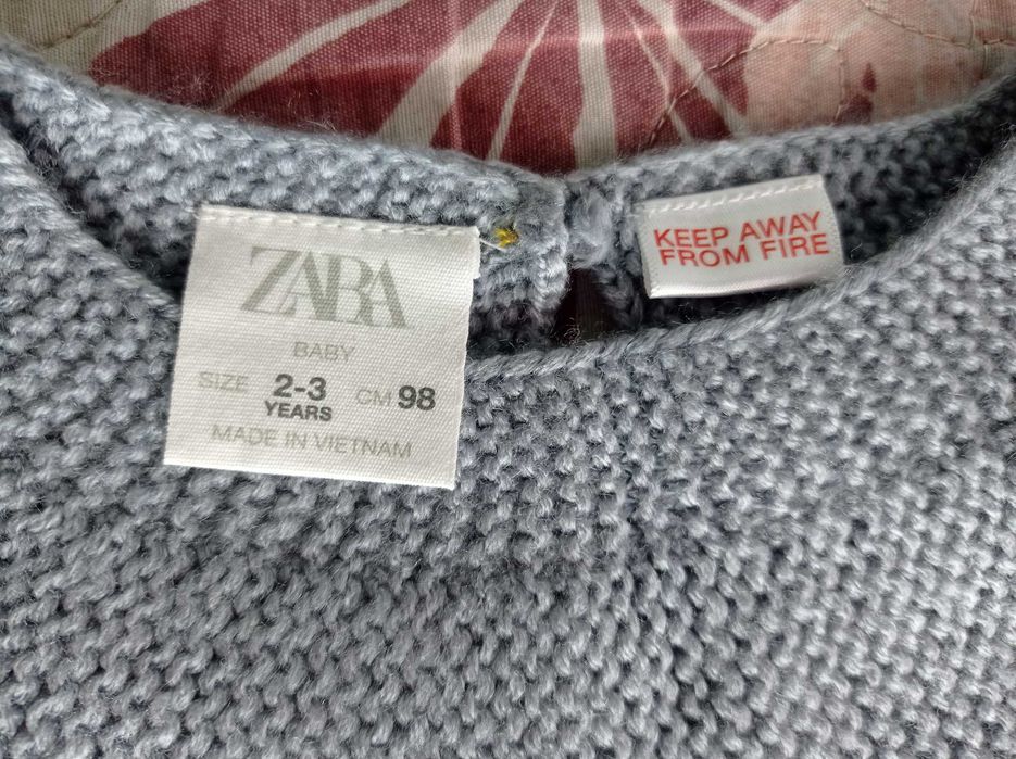 Свитер на девочку