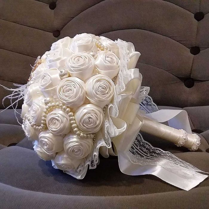 Букет невесты свадебный, бутоньерки и сумочка невесты