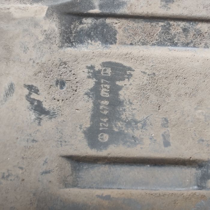 Защита бензонасос 124