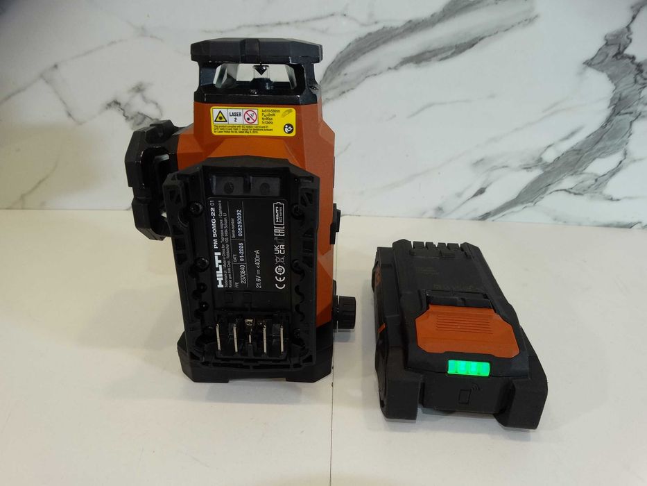 Hilti PM 50 - 22 / Nuron - Мултилинеен лазерен нивелир