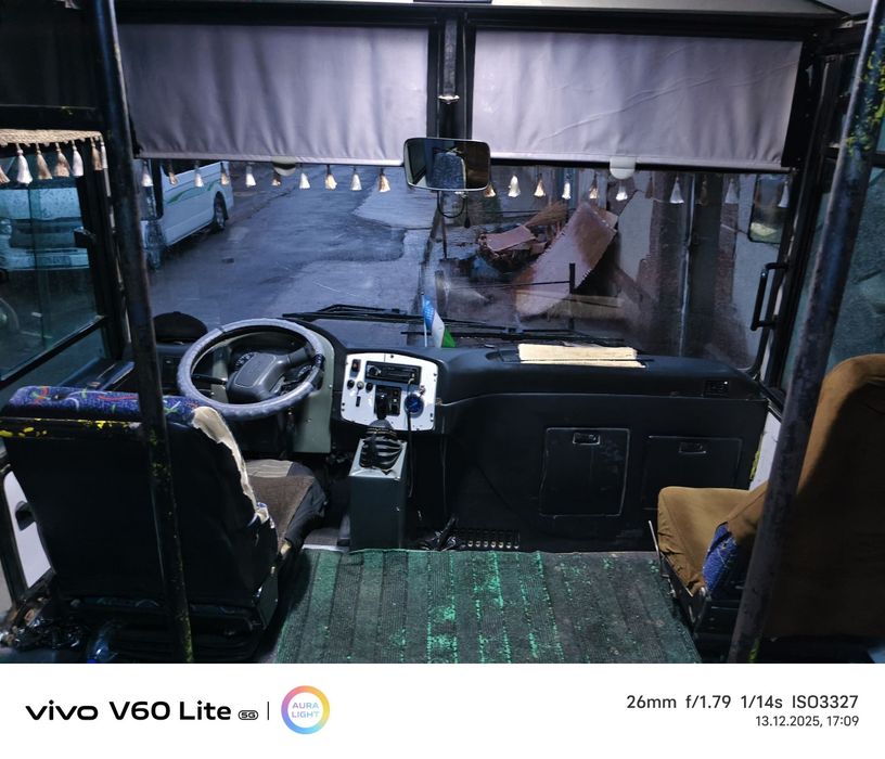 Avtobus ISUZU Автобус ИСУЗУ