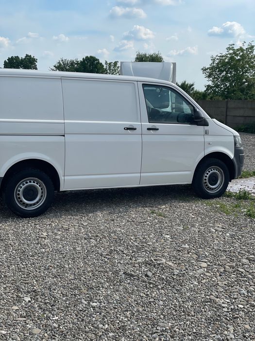 VOLKSWAGEN Transporter 2011 — imagine 5