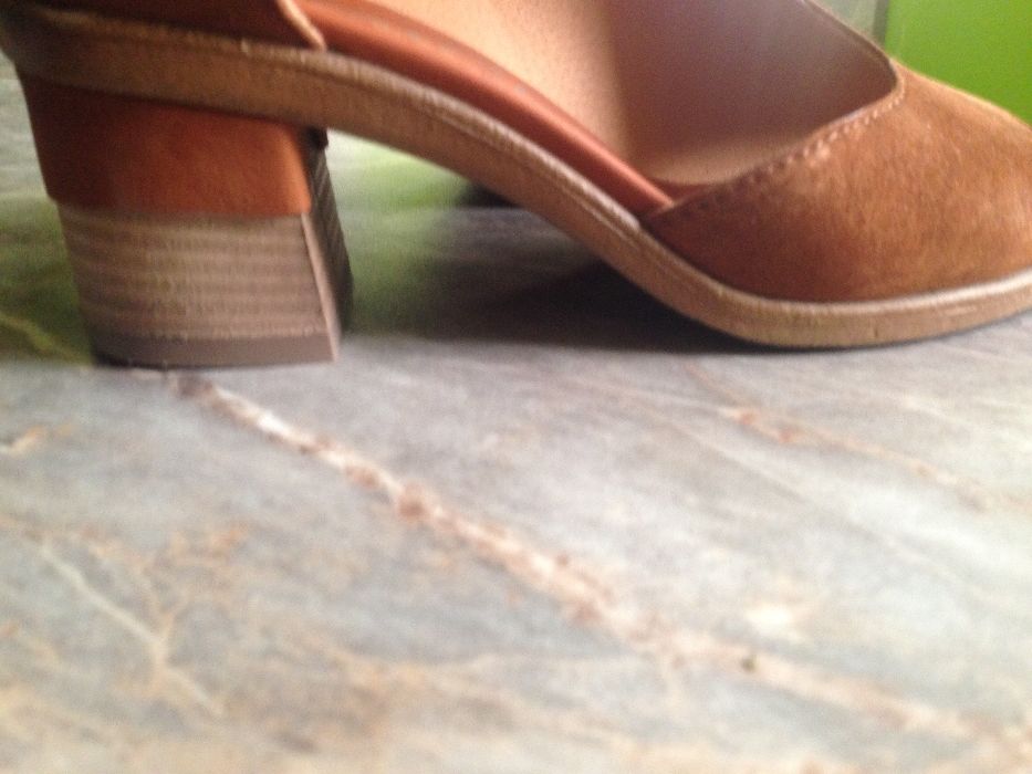 Дамски обувки на Индиго