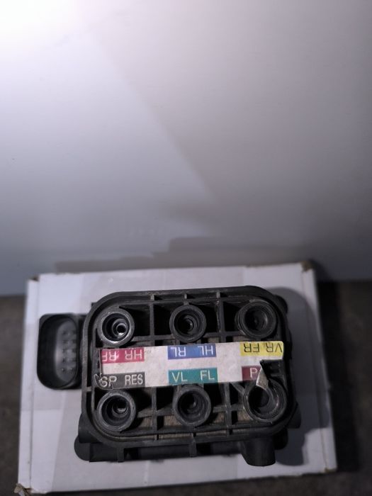 Разпределител /клапан/ за въздух Mercedes ML W164