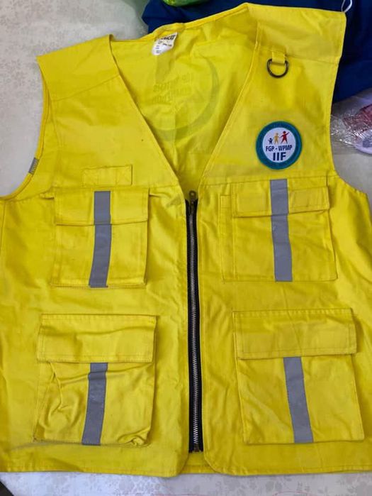 Спец жилет тшо новые