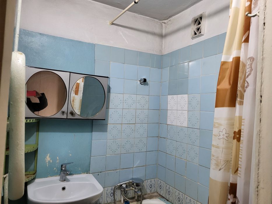 Продам 2 комнатную квартиру в районе Собес.