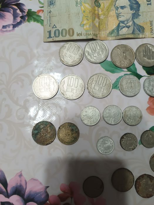 Colecția bagnote și monede vechi