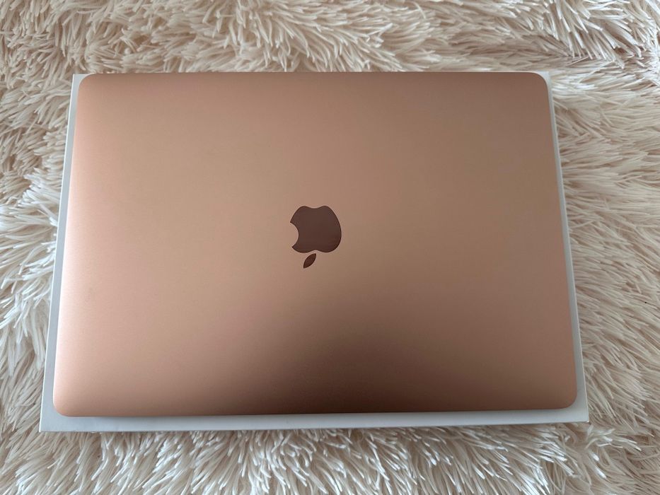 APPLE MacBook Air ゴールド Laptop Apple MacBook Air 13-inch, True Tone, procesor Apple