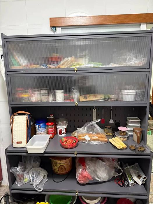 Металлическая мебель/ Шкаф на колесах мобильный | g‘ildirakli shkaf