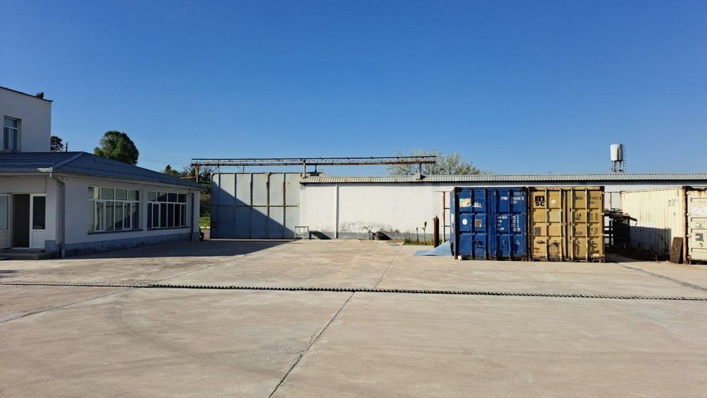 Чиназский район готовое производство 11430кв.м.3,716га территории.