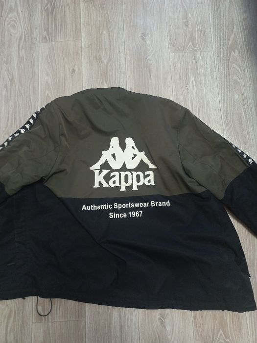 продам куртку Kappa