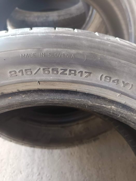 215/55/17 4броя Dunlop SportMaxx.Гумите са в много добро състояние