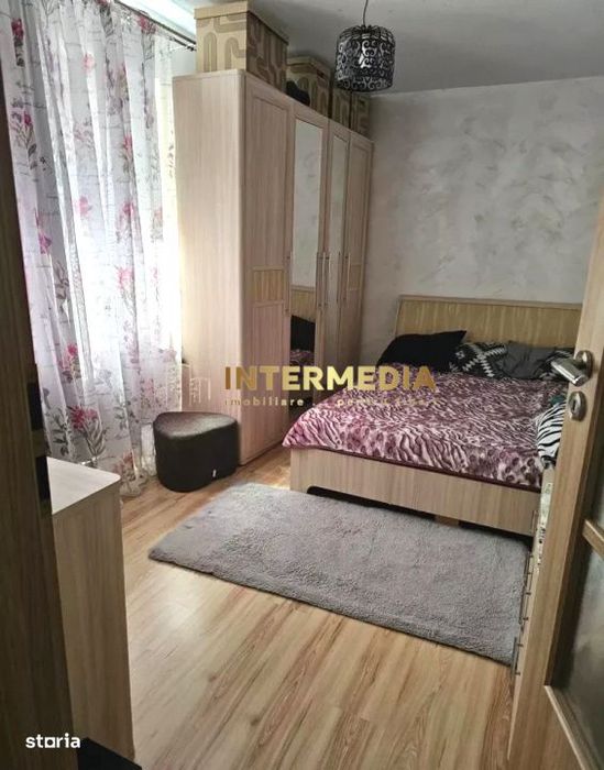 Apartament 3 camere CETATE Bulevard Etaj 3 Renovat Total Mobilat Beci