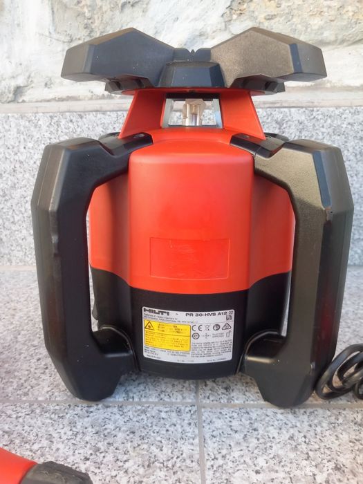 Ротационен лазерен нивелир Hilti PR 30-HVS A12