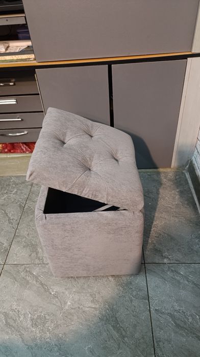 Пуфик.  37*37*42