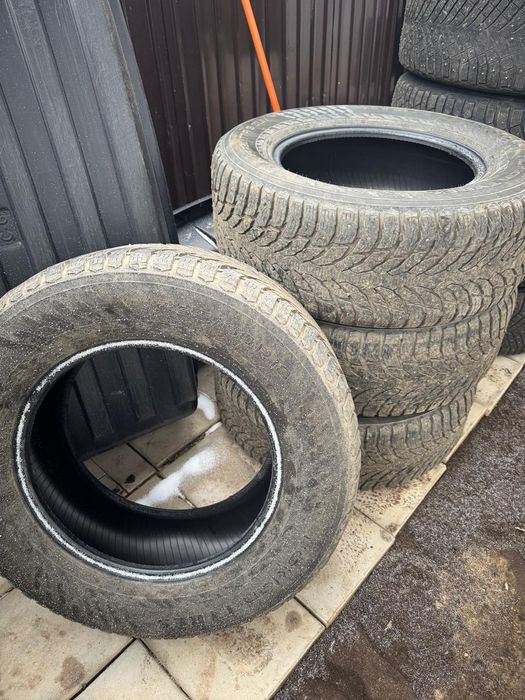 Продам шины  r18