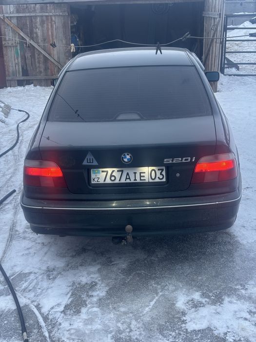 Бмв е39 520i 1999гв