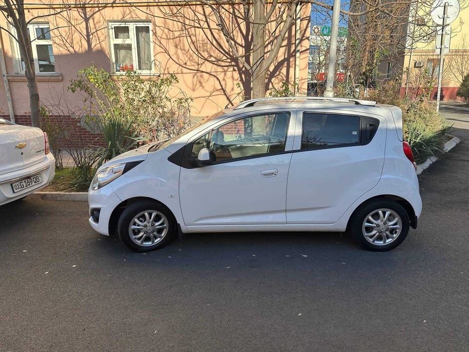 Шевролет Спарк сотилади