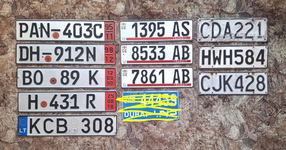 Номерные знаки для декора