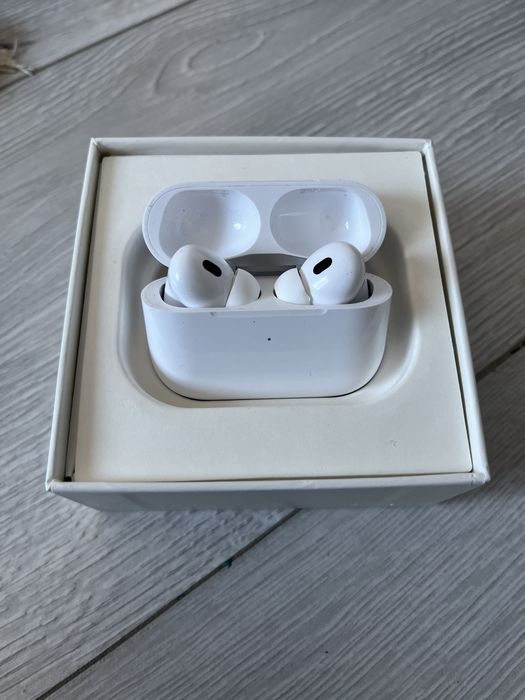 Продам наушник про оригинал новый