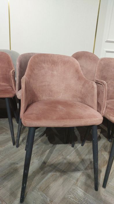 Продам Стулья  в отличном состоянии