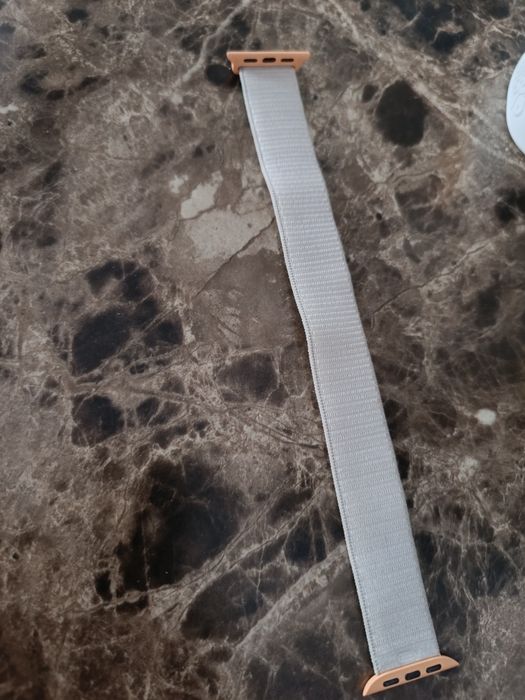 Ремешок от часов apple оригинал