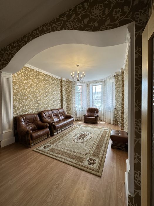 Двухэтажный коттедж Бурабай