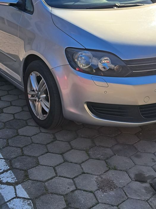 Se vinde wolsvagen Golf plus