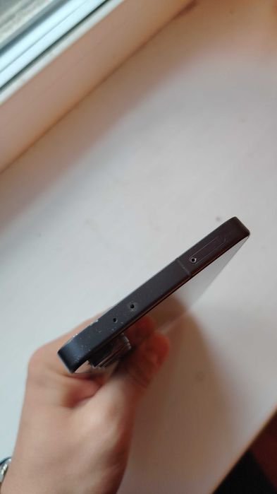 Продам Samsung s24 FE