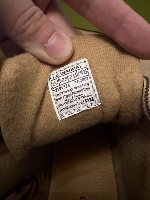 Юношески/момчешки зимни боти LC WAIKIKI