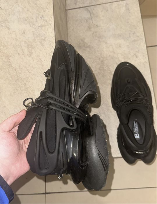 adidasi balmain unicorn