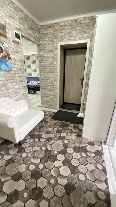 Продам 2 х ком кв в рабочем посёлке.